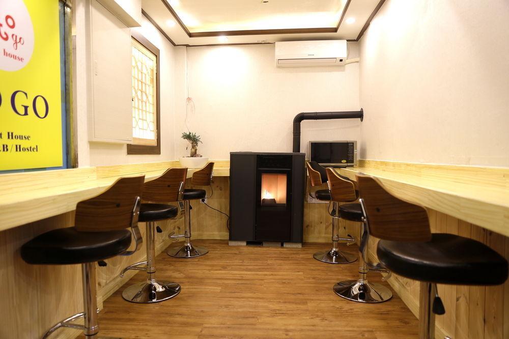 Kingkong Hotel Myeongdong Сеул Экстерьер фото